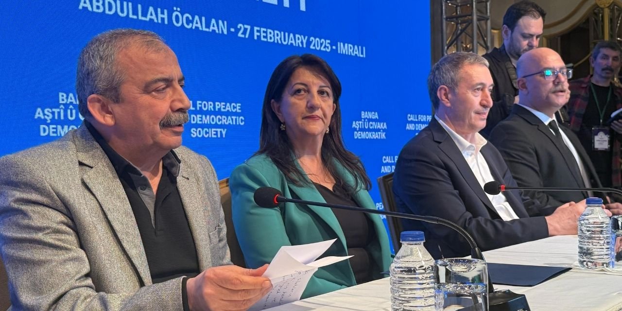 PKK: Öcalan'ın çağrısına uyacağız, ateşkes ilan ediyoruz