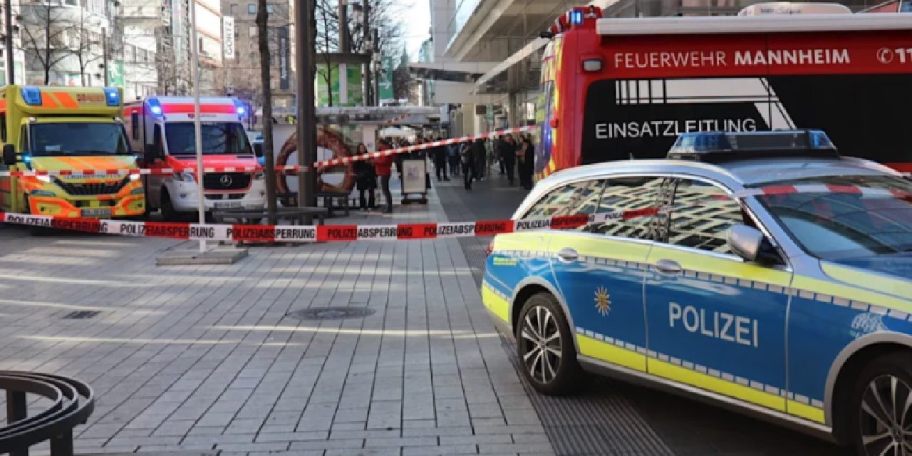 Almanya'da bir araç insanları ezdi: En az 2 kişi öldü, 25 yaralı var; polis operasyon başlattı