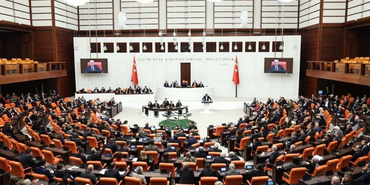 AKP'den yeni kanun teklifi hazırlığı: Yabancı plakalı araçlar sisteme entegre edilecek