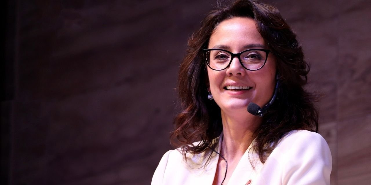 CHP'li belediye çalışanlara yüzde 35 zam yaptı, mesaiyi 5 saat kısalttı