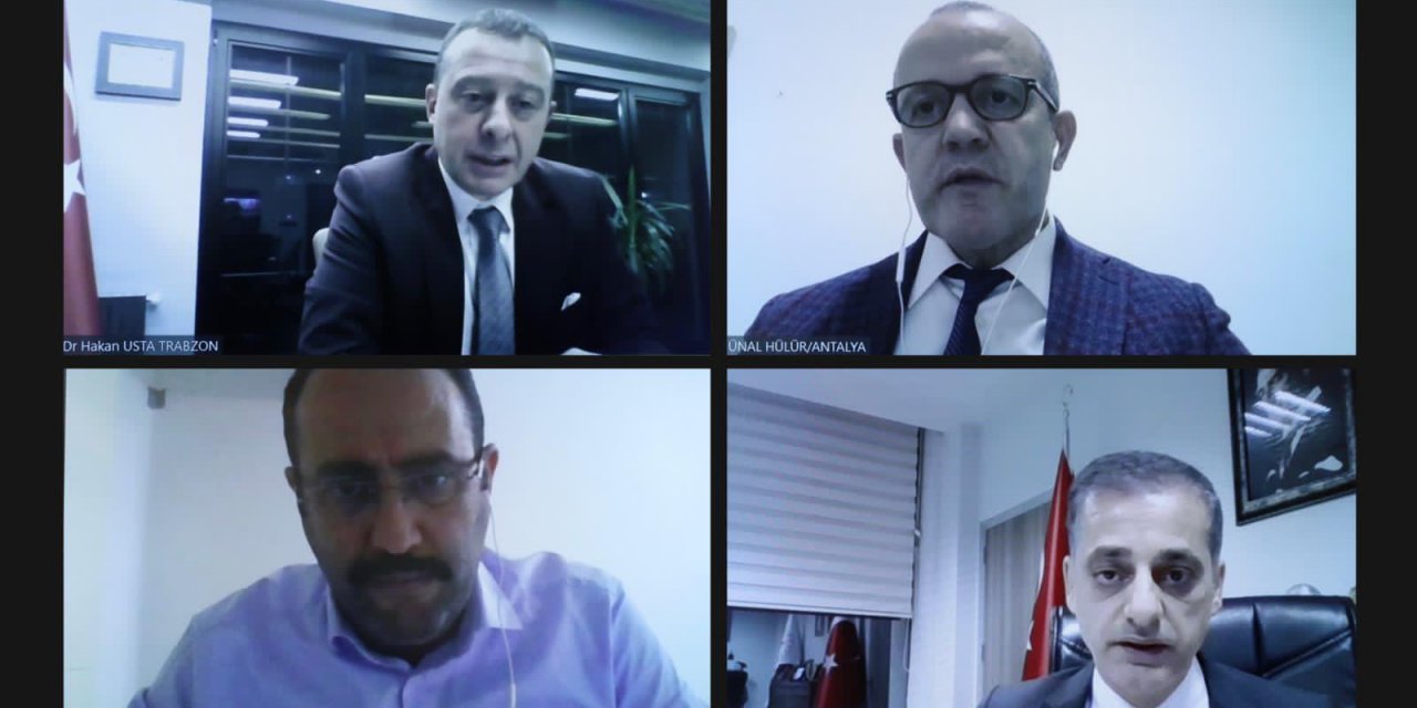 Bakan Koca, 4 ilin sağlık müdürüyle görüştü