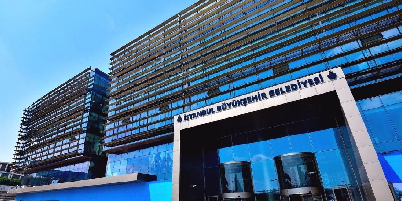 İBB’den ‘delegelere telefon’ ve ‘gazetecilere bütçe’ iddialarına 3 milyonluk tazminat davası