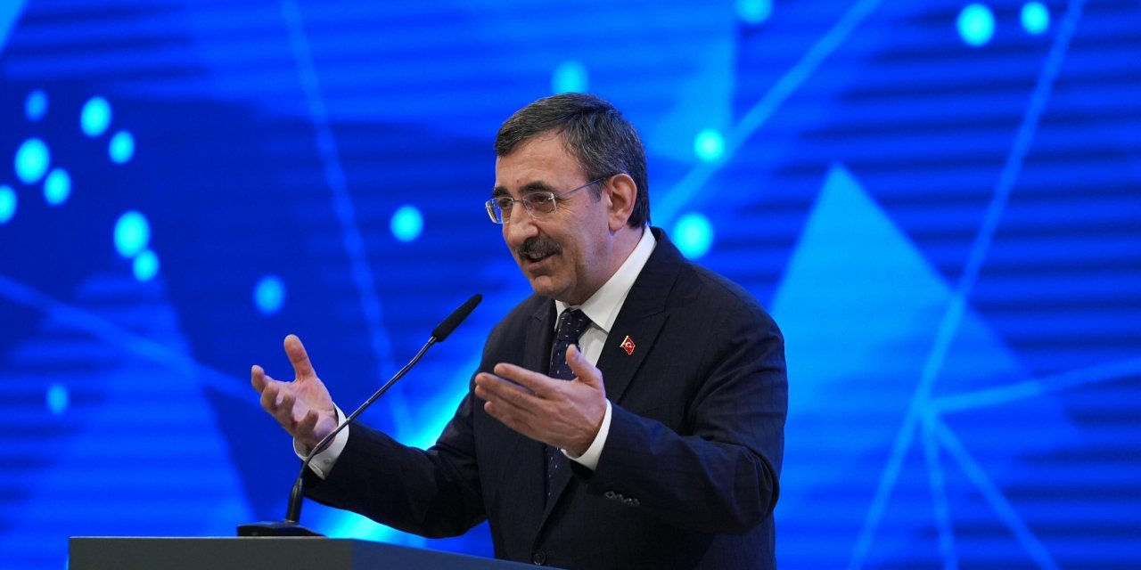 Cevdet Yılmaz: "Suriyelilerin ülkelerine geri dönüşleri hızlandı; 9 Aralık-16 Mart arasında 145 bin 639 kişi geri döndü"