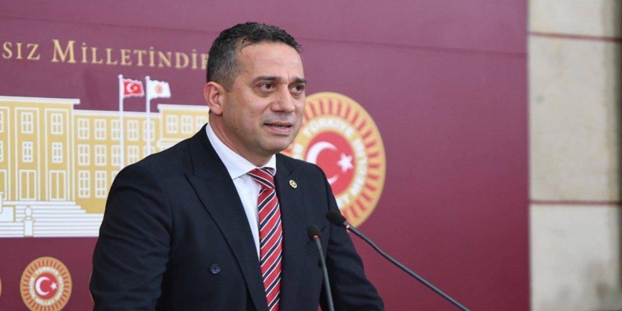 Ali Mahir Başarır: Recep Bey diplomayla uğraşma, sandığı getir