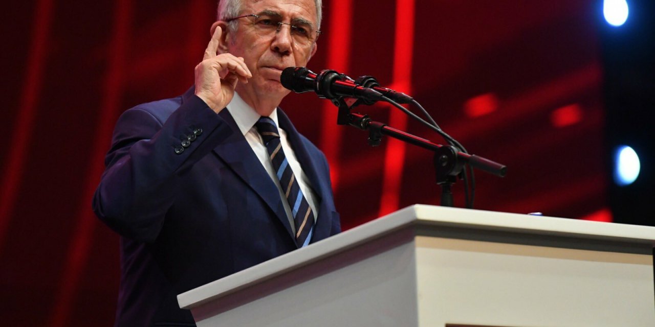 Mansur Yavaş, Dilek İmamoğlu'nu ziyaret etti: Ön seçime çağrı yaptı