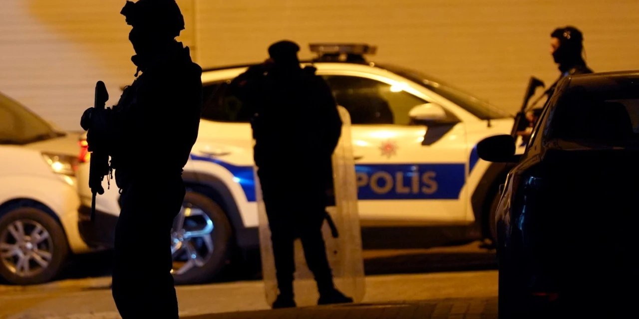 Antalya'da tefeci operasyonu: 15 milyar TL'lik vurgun ortaya çıktı