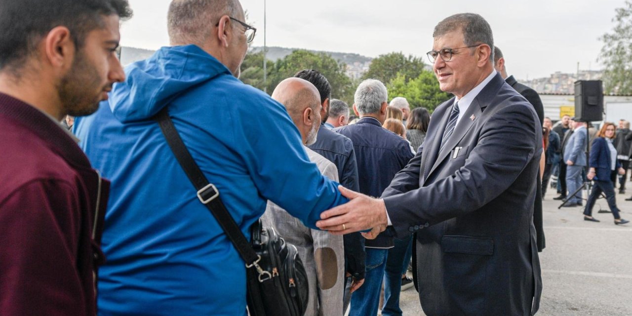 Başkan Tugay: “Kol kola girince her şey çözülür”