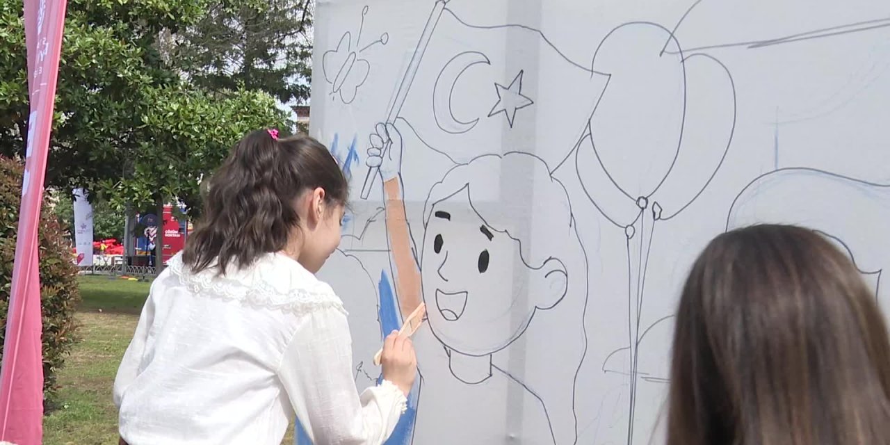 Saraçhane’de “Özgürlük ve demokrasi şenliği” başladı