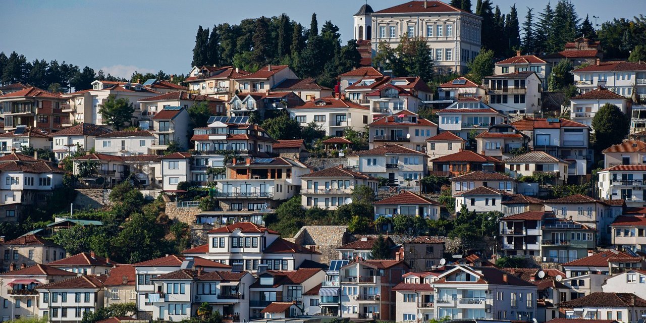 Makedonya'da oturum izni alırken oynanan oyun! Birçok mağdur var