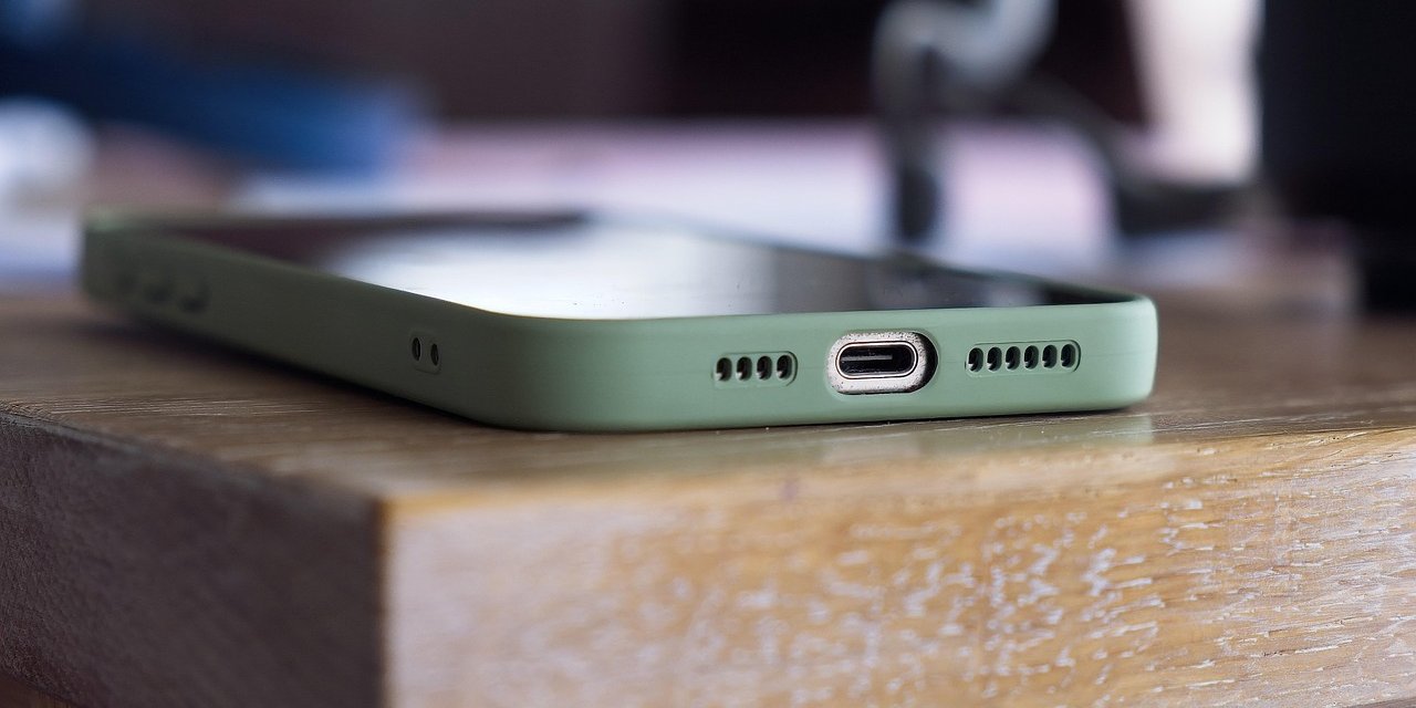 iPhone fiyatlarına zam: En üst model 100 bin TL'yi geçti