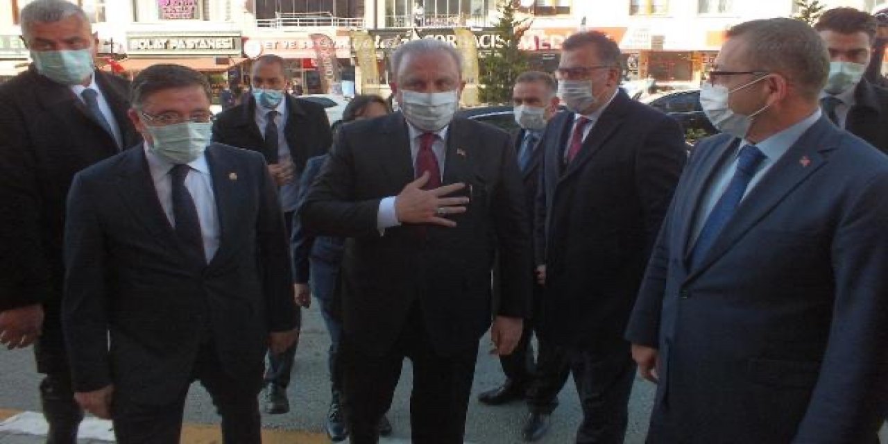 Şentop, AK Parti'li Başer'in oğlunun nikahına katıldı