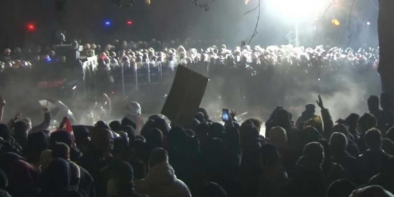 Protestolarda tutuklanan üç öğrenci tahliye edildi