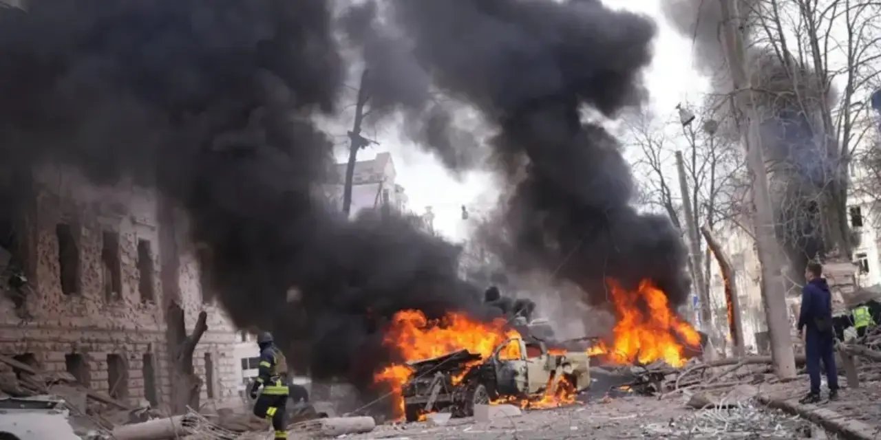 Ukrayna: Rusya'nın Sumi'ye füze saldırısında en az 34 kişi öldü