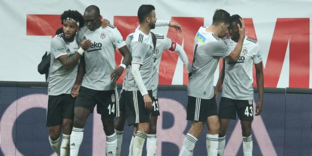 Beşiktaş sahasında  Kasımpaşa'ya üç sıfır