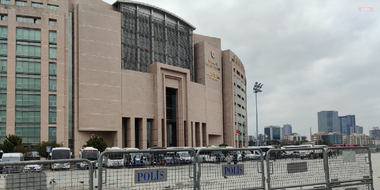 Kendilerini polis, savcı, olarak tanıtıp Almanya'da 46 kişiyi dolandıran 9 kişiye tutuklama talebi