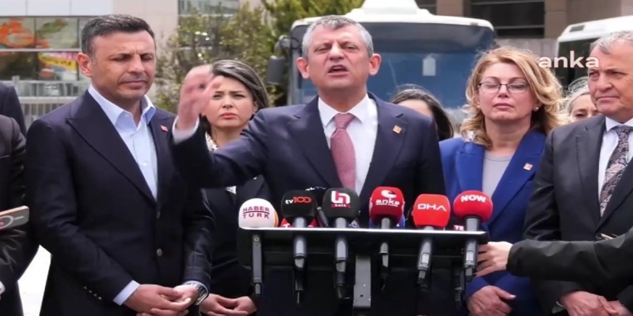 Özgür Özel, Özdağ duruşması sonrası açıklama yaptı: 'Aklını alırız, o eli kırarız'