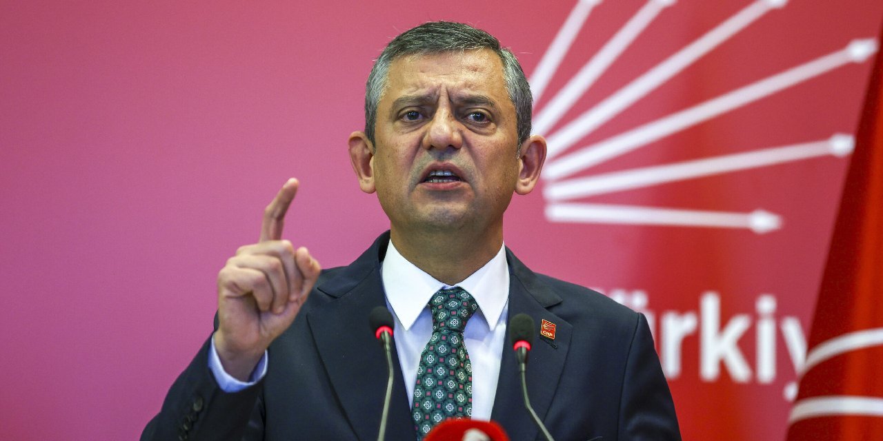 Akın Gürlek'in avukatıyla CHP lideri Özgür Özel arasında gerginlik: “Sen CHP Genel Başkanı’na parmak sallayamazsın”