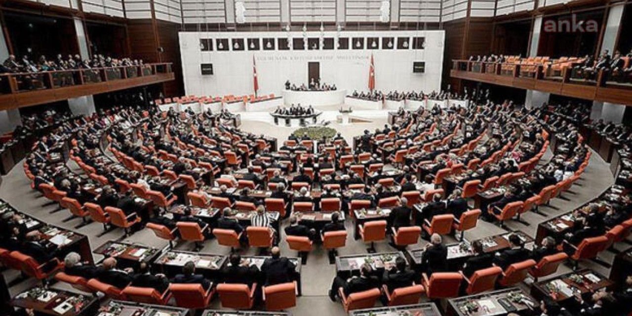 CHP, 2021 bütçesine şerh düştü! "Vitrin değişimi kriz çözmez!"