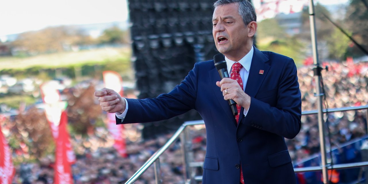 Özgür Özel: Bir adım geri atmayız, bir kelime eksik konuşmayız