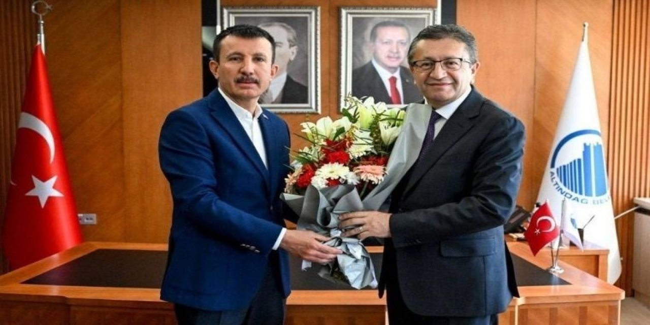 AKP’li Tiryaki’den partili selefine sert eleştiri: 'Belediyeyi 1,3 milyar TL borçla teslim aldım'