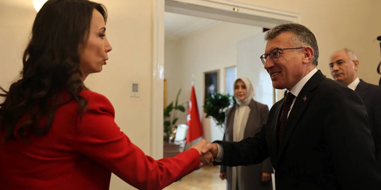 Cumhur İttifakı ile DEM Parti Arasında Yeni Süreç mi Başladı?