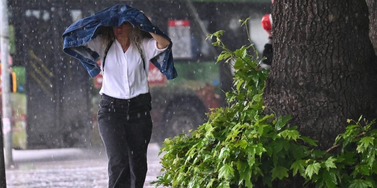 Meteoroloji 4 bölgeyi uyardı: Sağanak yağış geliyor, İstanbul'da yağış yok