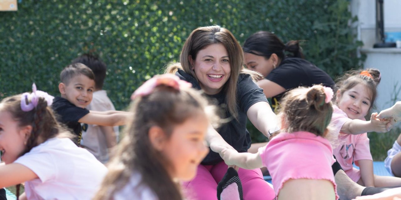 Yuvamız İzmir’de anneleri mutlu eden etkinlikler