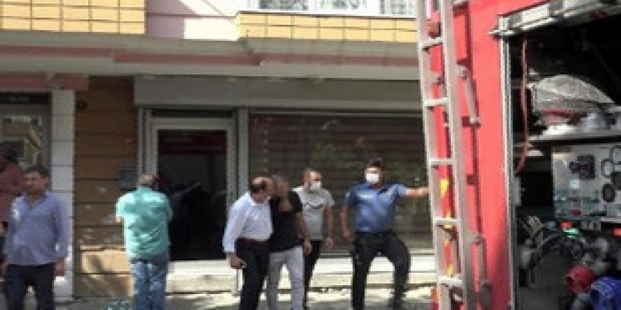 İstanbul'da esnaf kendini yakmak istedi