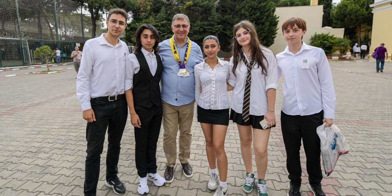 Başkan Tugay: Hepimizin İzmir'e borcu var