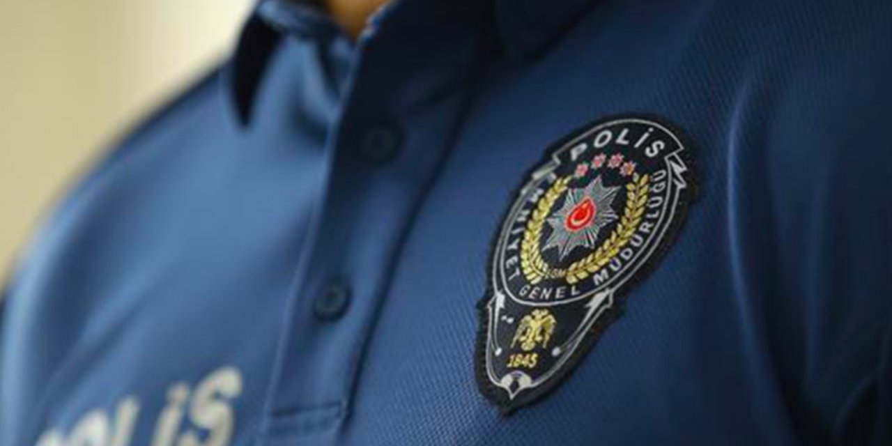 İddia: Erkek polis memuru kadın amirine caiz değil diye elini uzatmıyor