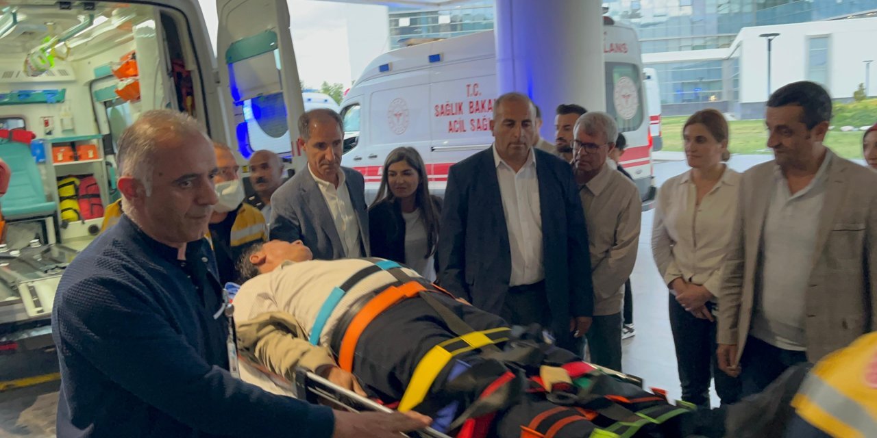 DEM Parti milletvekili trafik kazasında yaralandı