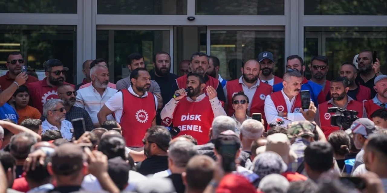 İzmir’deki Belediye Grevine Kamuoyu Desteği Zayıf Kaldı