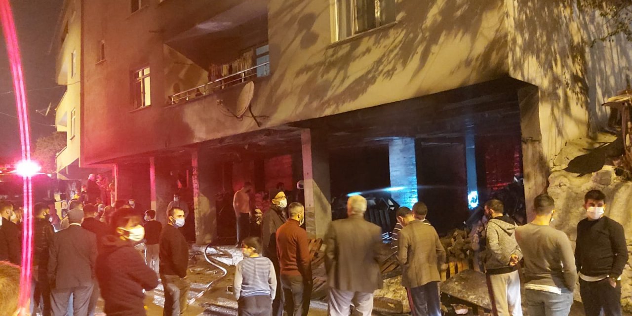 Kısıtlamaya rağmen yangını izlediler, sosyal mesafeye uymadılar