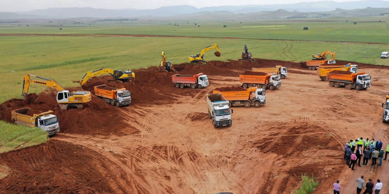 Raylı sistemli Demirağ OSB, ülke ekonomisine güç katacak