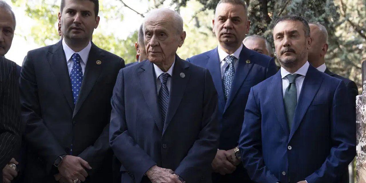 Bahçeli: ‘Kurucu anayasa çerçevesinde yeni anayasa görüşülmelidir’
