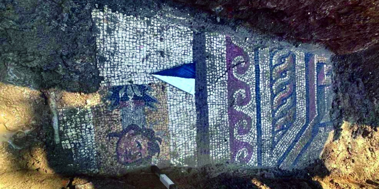 Maraş’ta altyapı çalışmasında 1500 yıllık mozaik bulundu