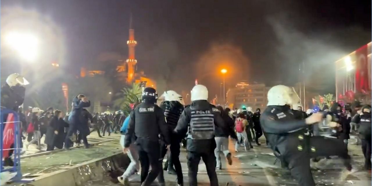 İmamoğlu eylemlerinde tutuklanan öğrencileri savunan avukata soruşturma