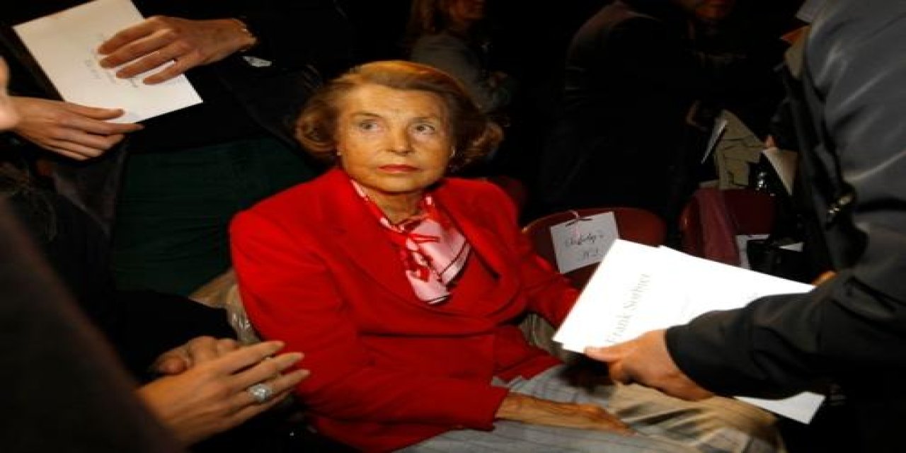 Ertuğrul Özkök: Dünyanın En Zengin Kadınının Ofisinde Sordum: En Büyük Organımız Hangisi? Boyu Mu, İşlevi Mi Önemli?