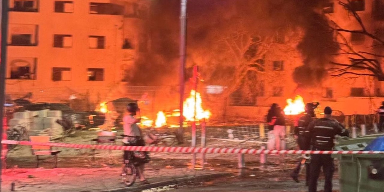 İran-İsrail savaşı 4'üncü gününde: İran istihbarat başkanı ve yardımcısı öldürüldü