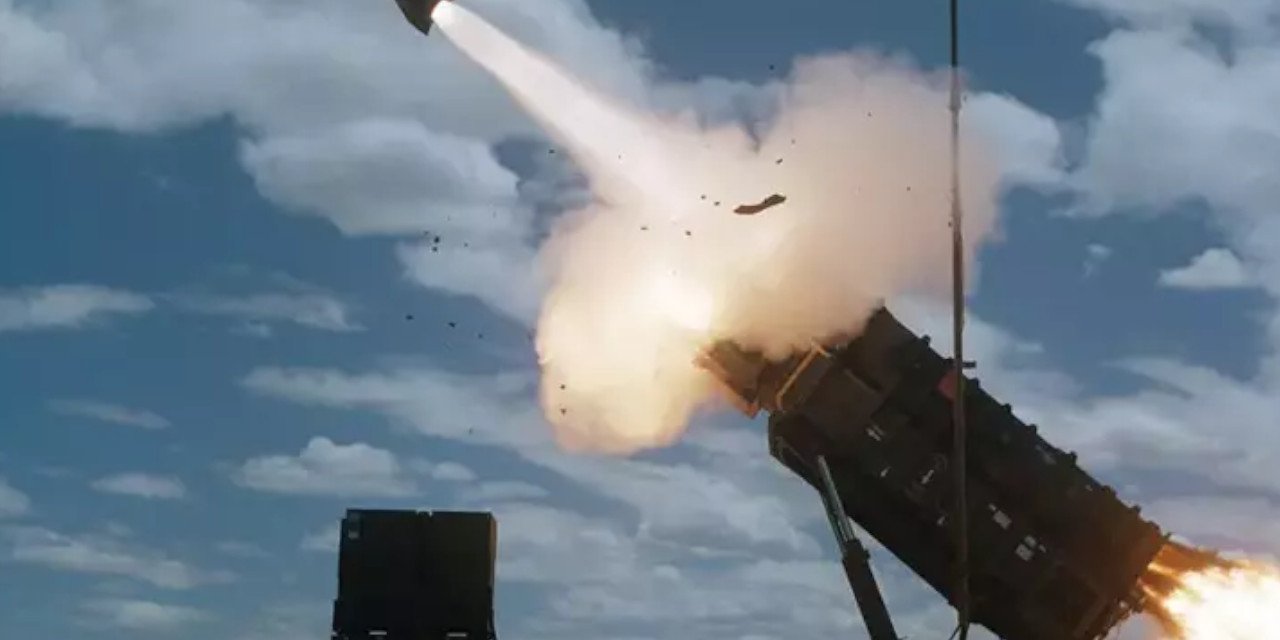 İran karşı saldırıya başladı: Tel Aviv'de siren sesleri