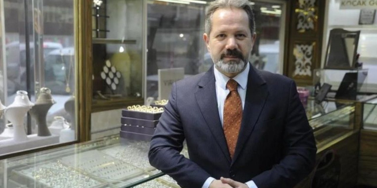 İslam Memiş, Dolar ve Euro yerine yatırım için iki yeni para birimi önerdi