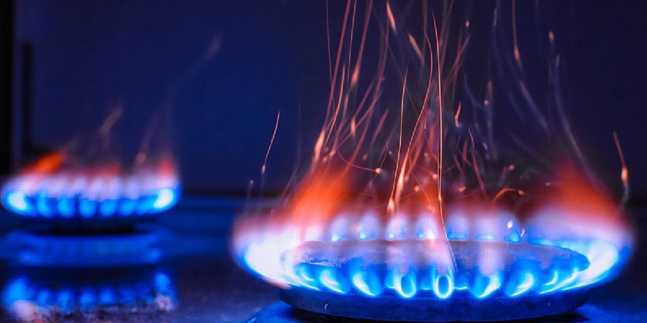 Zam yağmurları başladı: Hem sanayi hem konutta doğalgaza zam!