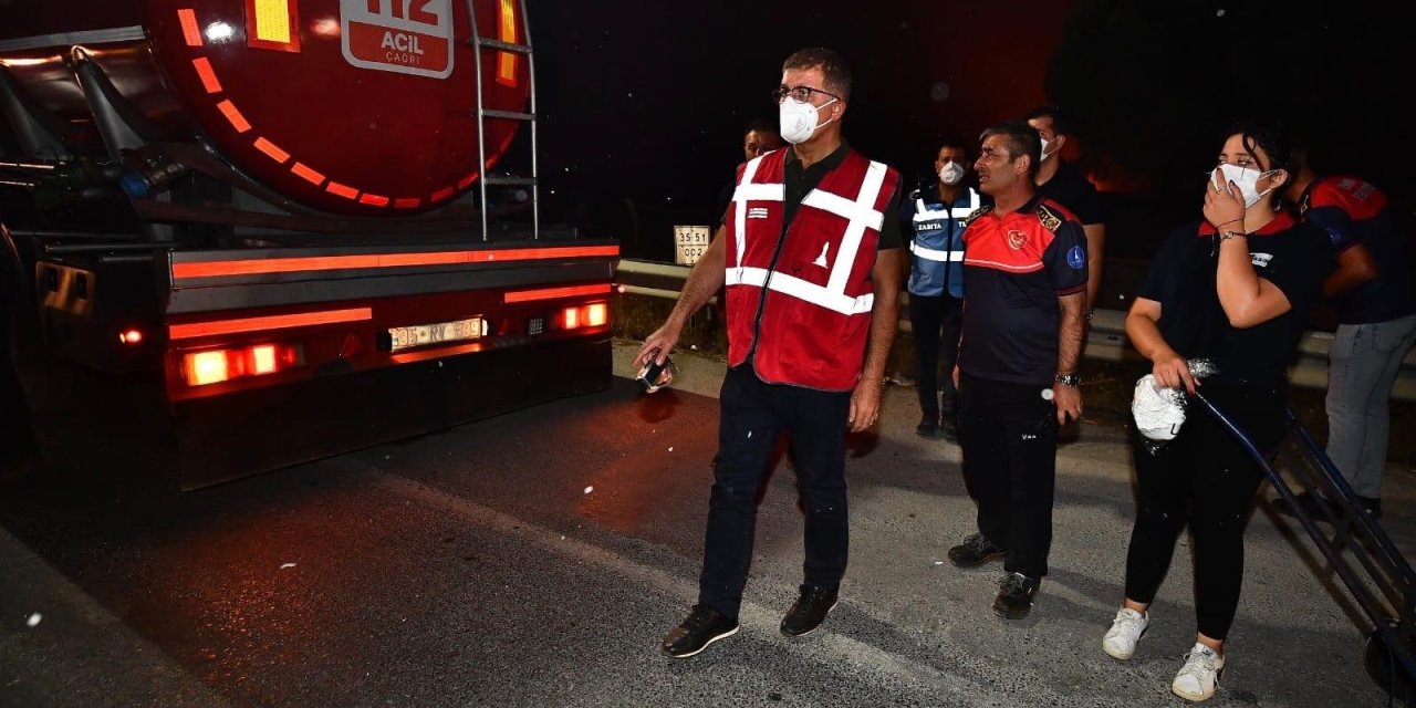 Başkan Tugay yangın alanlarında: İzmir'in dört bir yanı alevlere teslim