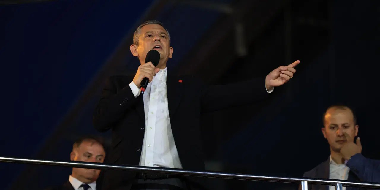 Özgür Özel'den '17-25 Aralık' çıkışı: 'Hırsızına sahip çıkan sensin Erdoğan!'