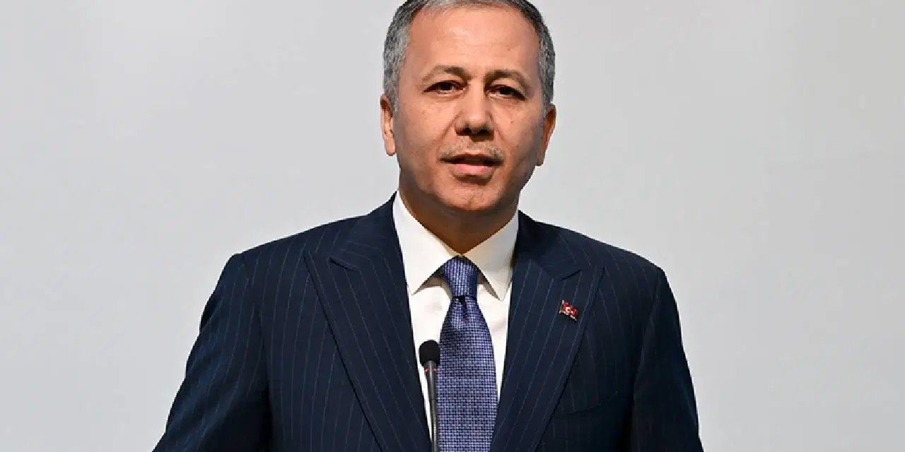 Yerlikaya duyurdu: 21 ilde FETÖ operasyonu, 33 gözaltı!