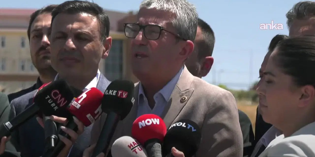 Ahmet Özer hakkında tahliye kararı: CHP heyeti Silivri'de açıklama yaptı