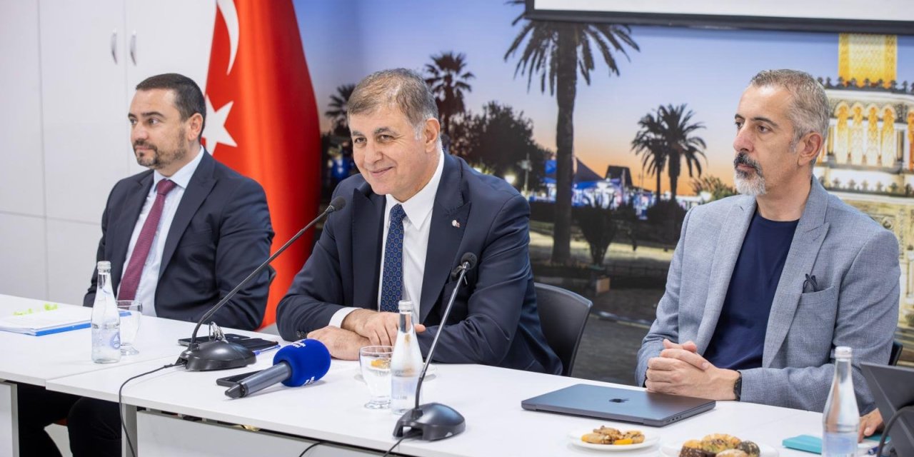 Başkan Tugay: Sağlıklı gıdaya erişimin sürekliliği için iş birliği şart