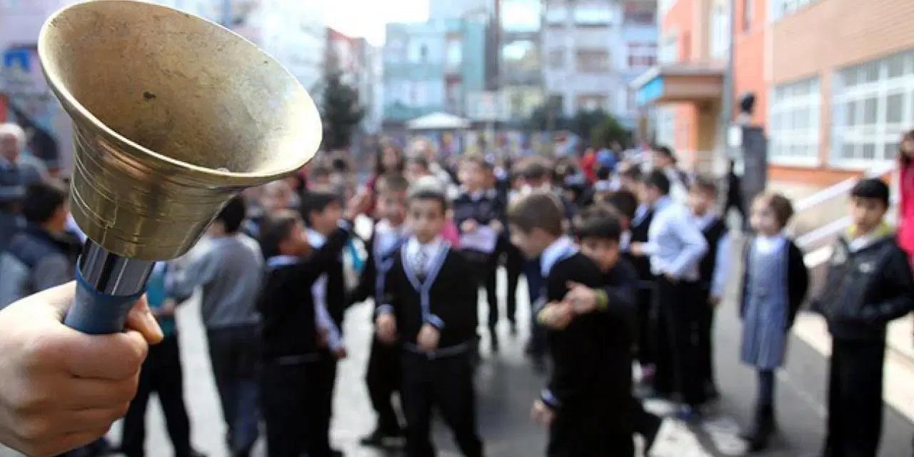 Okullarda yeni dönem... MEB'ten 'zil' kararı!