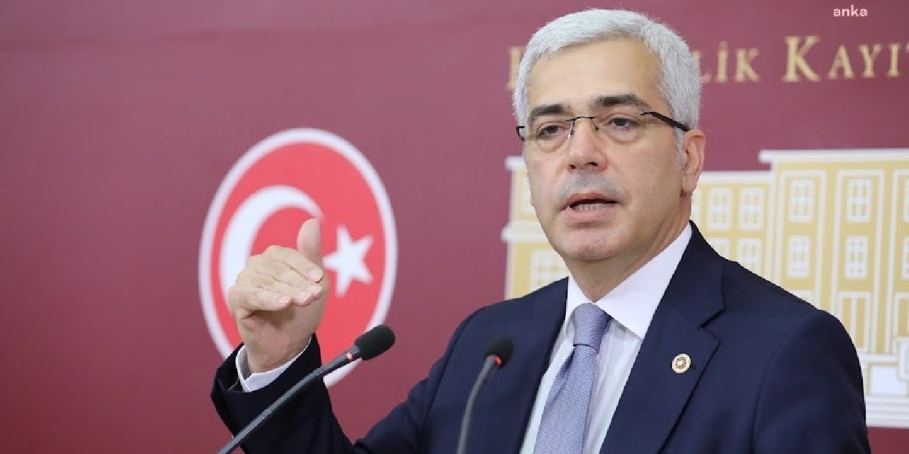 CHP'nin komisyon üyesi Uzun'dan Mehmet Uçum'a tepki: 'Hangi motivasyonla, parlamentoya dışarıdan çerçeve çiziyorsunuz?'