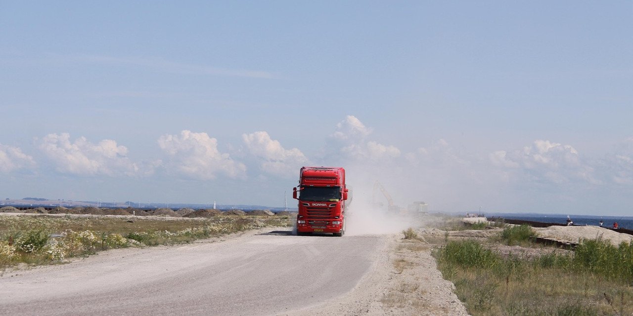 TIR'larla uyuşturucu sevkiyatında dikkat çeken detaylar